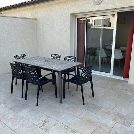 Holiday home En Ardeche 