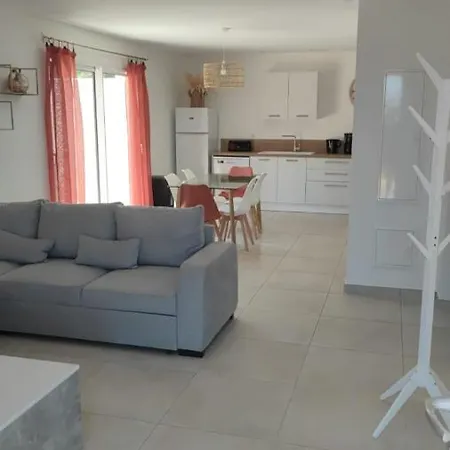 Holiday home En Ardeche 